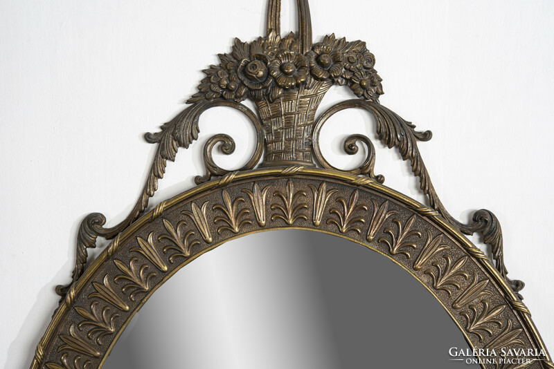 Bronz keretes ovális tükör - stilizált szalagos akasztóval
