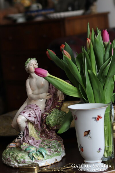 Herend berry pattern vase