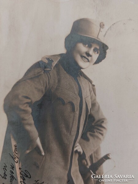 Régi képeslap fotó levelezőlap katona hölgy 1916