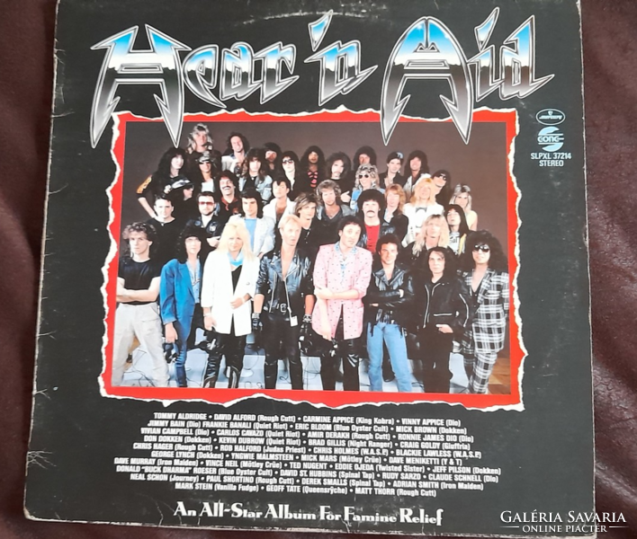 Hear'n Aid (az All-Star album az éhínség enyhítésére) 1986