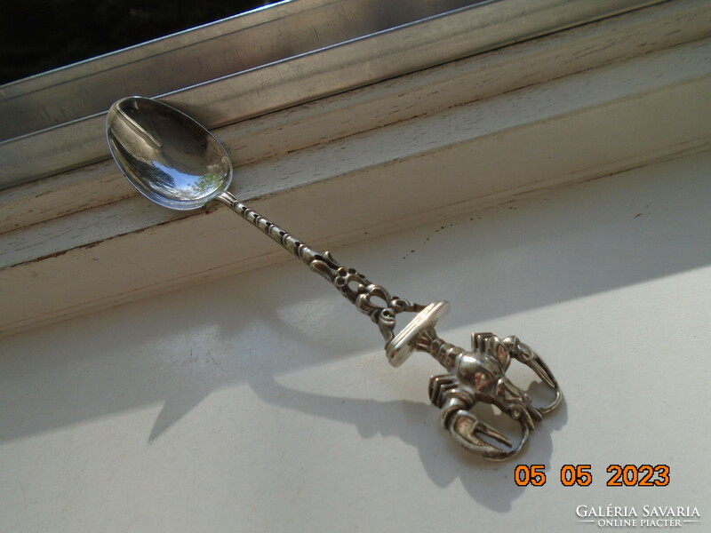 Unique goldsmith's figural miniature crab star sign on a silver decorative spoon