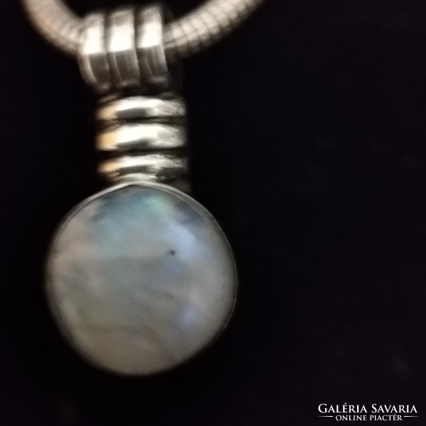 Silver necklace with original moonstone 925