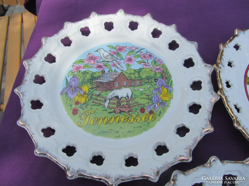 Porcelain decorative plates with a motif related to the U.S.A