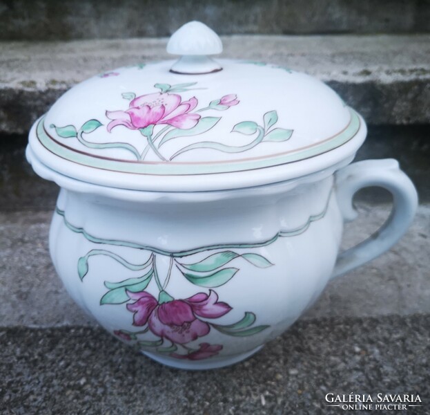 Antique porcelain pot with a lid, decorated with thick porcelain kaspo flowers, pot rarely coma