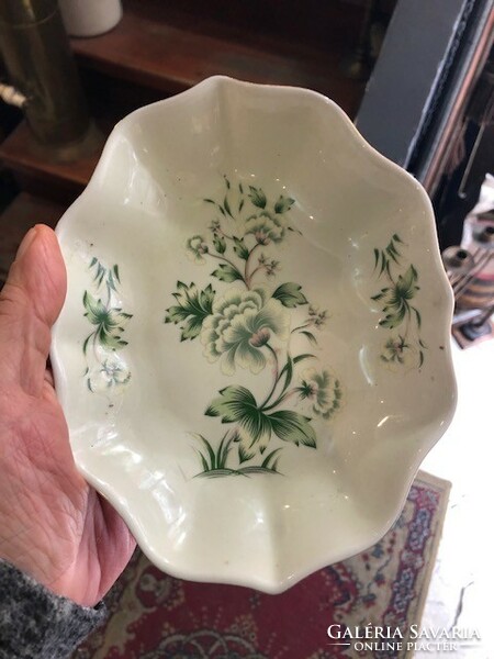 Hollóháza Erika patterned salad bowl, 16 cm in size, perfect porcelain.