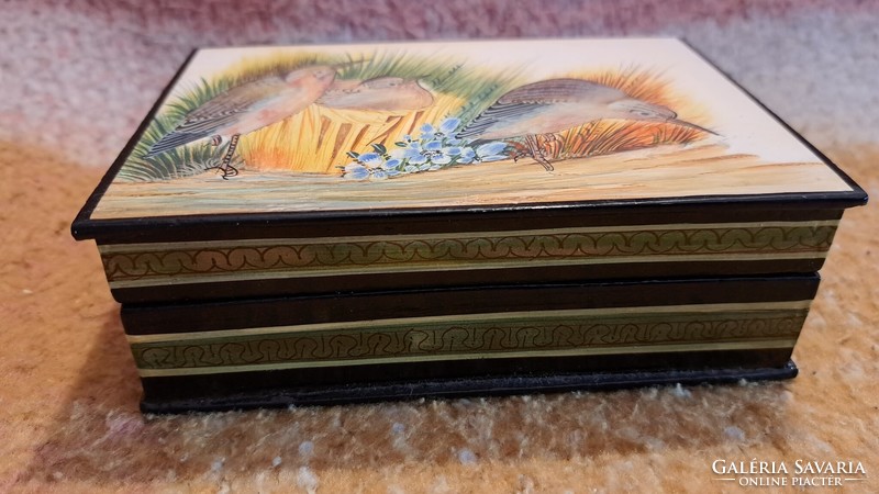 Antique lacquer box, lacquer wooden box with birds 7. (L3747)