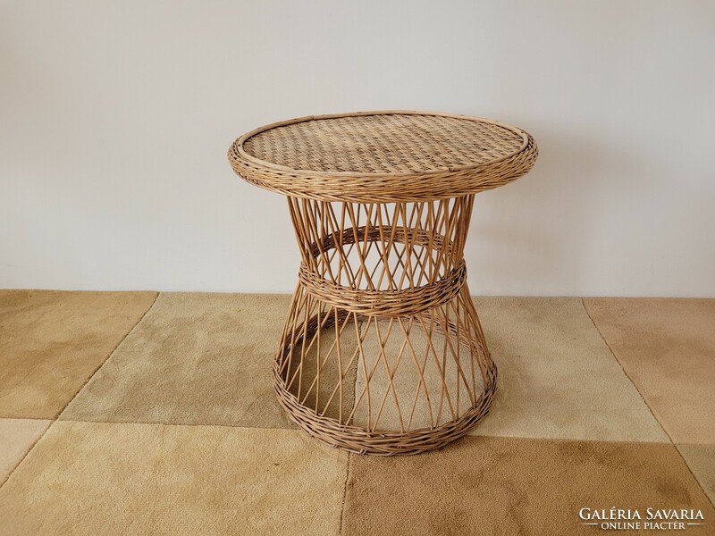 Retro old round garden rattan table wicker cane furniture