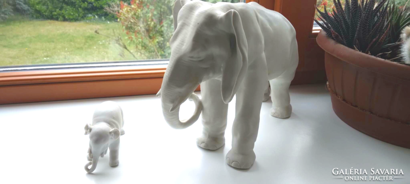 Artificial stone elephant, with calf, in perfect condition