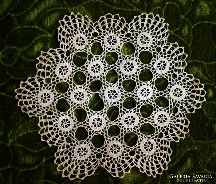 Crocheted lace tablecloth, tablecloth 19.5 cm handmade