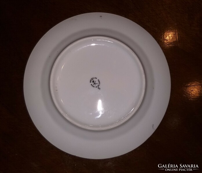 Bolgár porcelán virágos tányér 19,5 cm