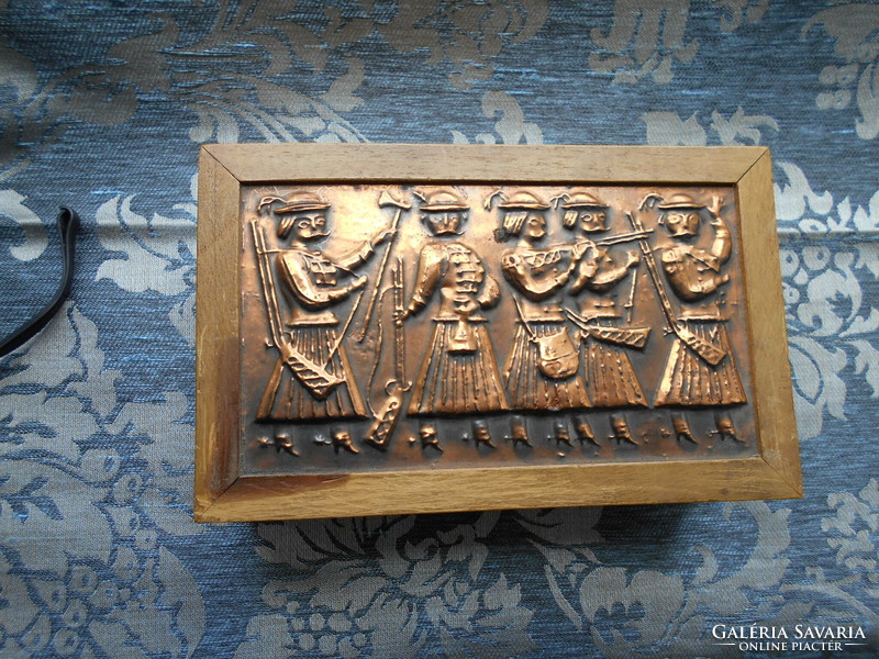 Retro wooden box - copper sheet decoration 14.5 cm x 9.5 cm