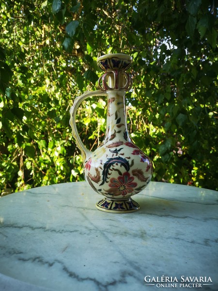 Antik Zsolnay  gyönyörű dísz  korsó különleges ritka darab 1800-as évek XIX. Század. Családi Pecsét