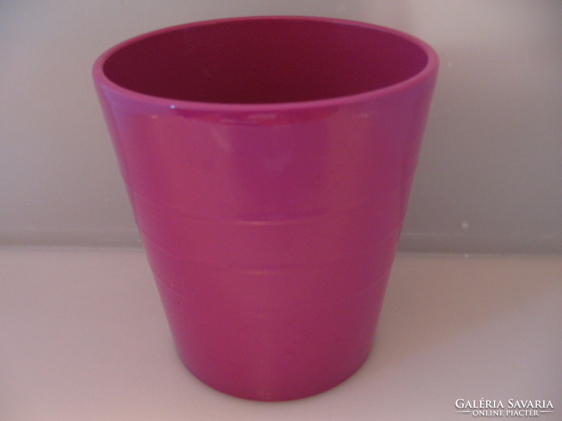 Purple shiny ceramic bowl