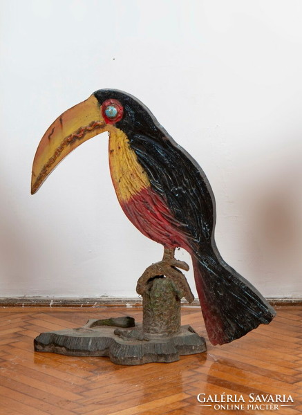 Wrought iron cockatoo statue