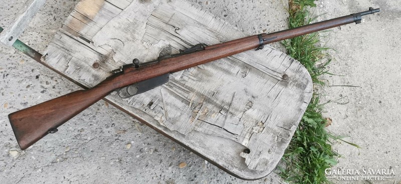 Long Italian carcano war rifle deactivated from the 1st Vh