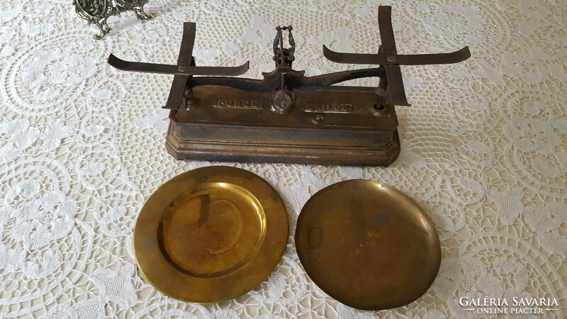 Old force cast iron two-plate scale