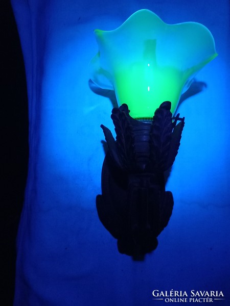 RRR! Régi réz falikar ( lámpa) eredeti uránüveg búrájával