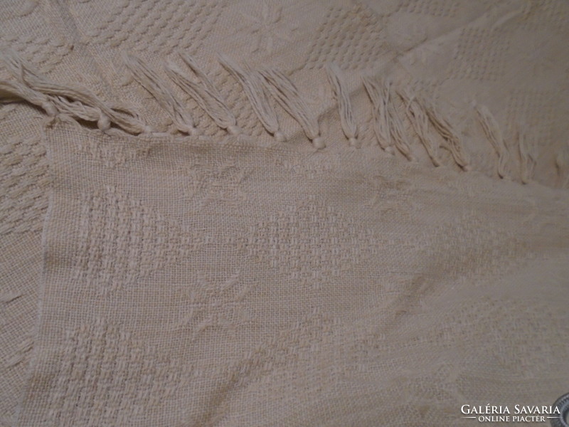 Krém színű pamut franciaágy takaró