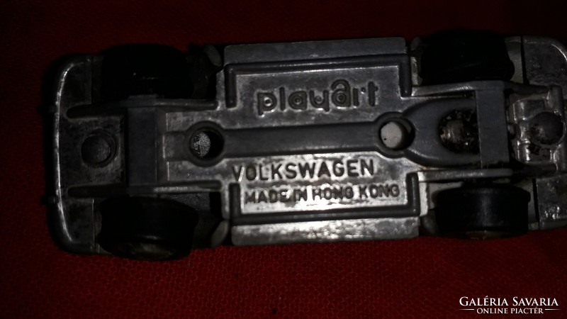 1970 cc. angol PLAYART fém kisautó VW BEETLE Bogár HONG KONG a képek szerint