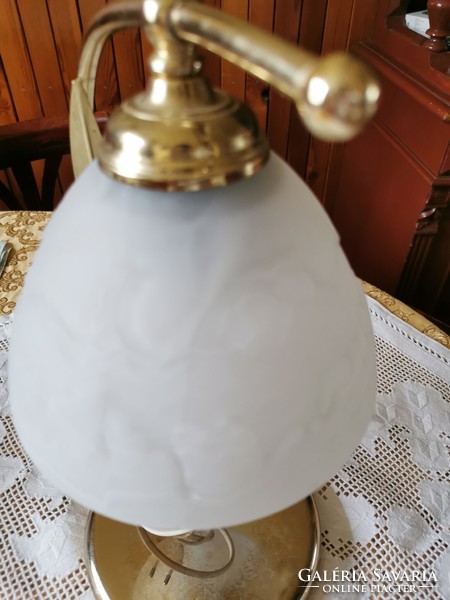 Szarvasi asztali lámpa vastag, üveg búrával