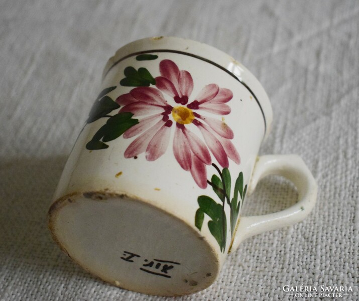 Antique glazed flower pattern ethnographic ceramic mug