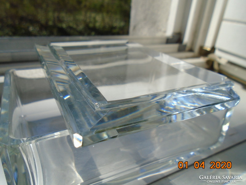 Art deco heinrich hoffman bohemia faceted glass box with damaged lid