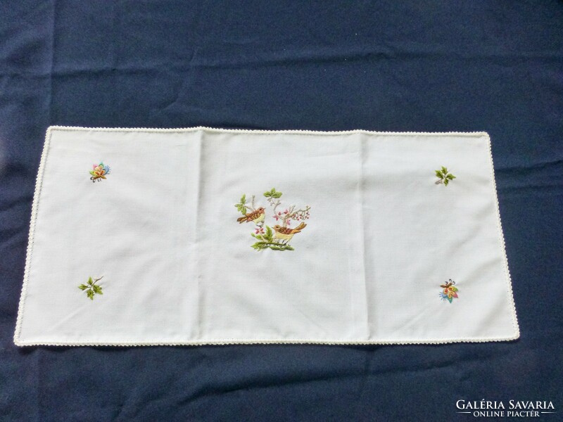 Embroidered tablecloth, Herend Rothschild pattern, mint condition!