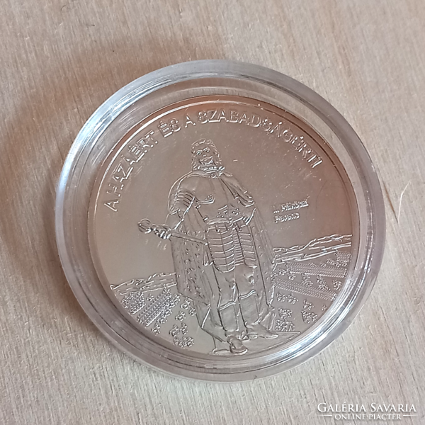 Silver commemorative medal for the homeland and freedom