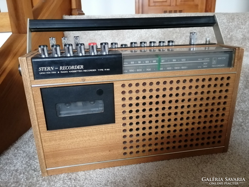 NDK-ban gyártott rádiós magnó a 70-es évekből
