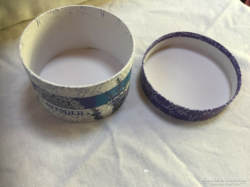 Round paper gift box with lavender design, vintage style - 79/1.