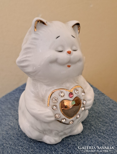 Szerelmes macska porcelán