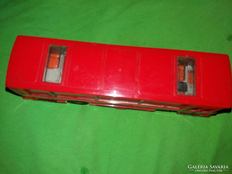 Vintage BISON lendkerekes fém- lemez - bakelit piros városi busz autó 22 cm a képek szerint