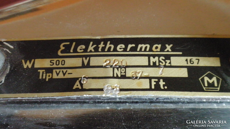 Elekthermax vasaló, alátéttel, földelt csatlakozóval, 1987. működő