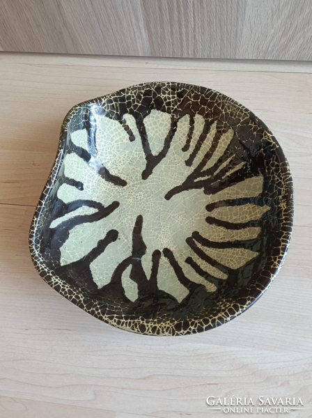 Retro Pesthidegkút ceramic bowl designed by Ildiko Várdeák
