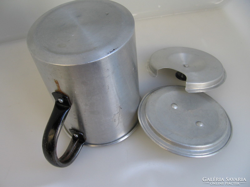 Alumínium vízmelegítő edény , kis fazék két fedővel