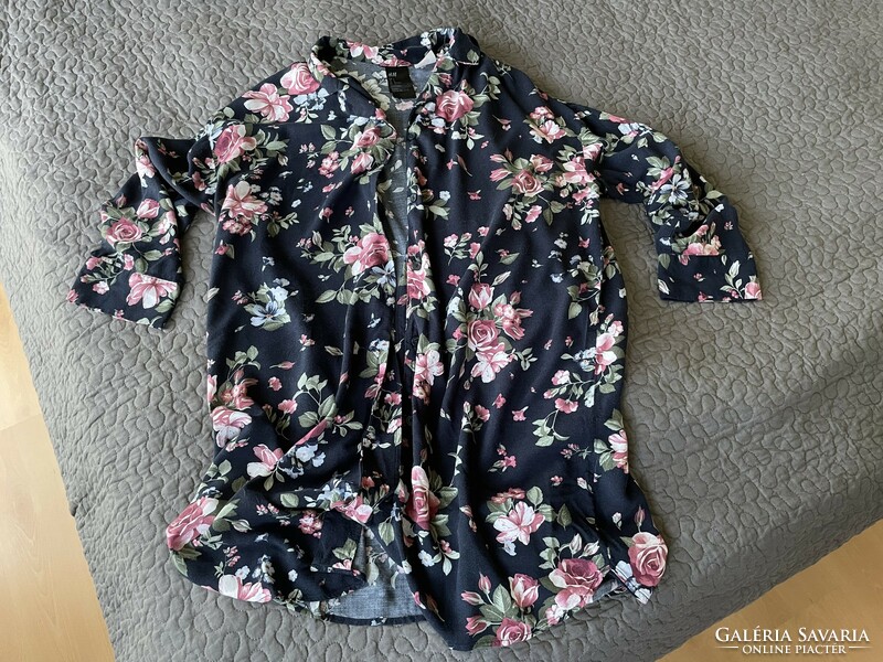 Elongated casual all-rose blouse, size 