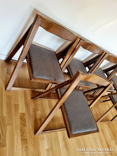 Mid-century modern összecsukható tömörfa székek