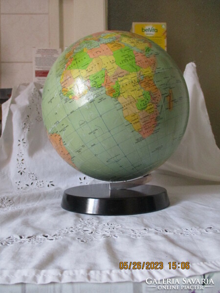 Small retro political rotating globe in nice condition!