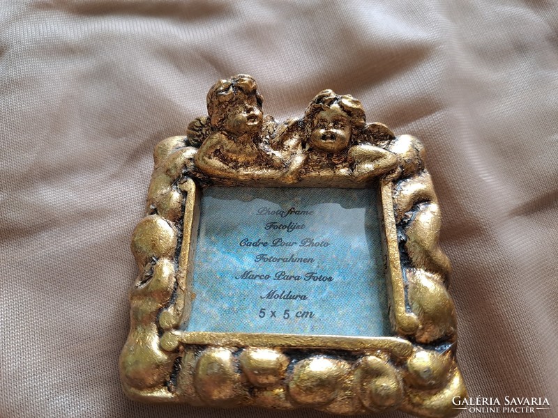 Photo frame with angels