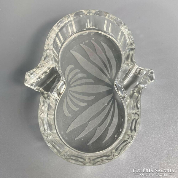 Elegant crystal ashtray with acid-etched decoration