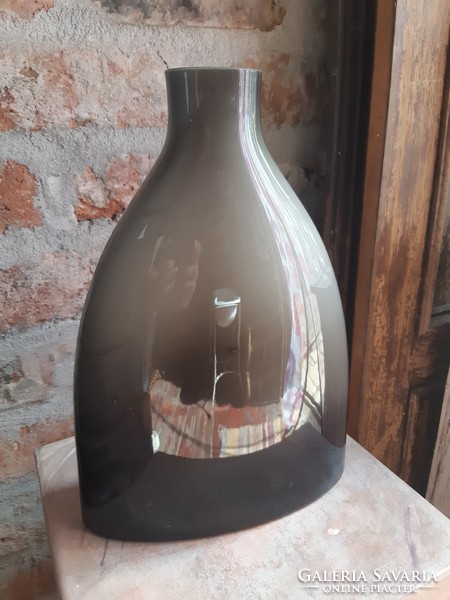 Belga üveg váza