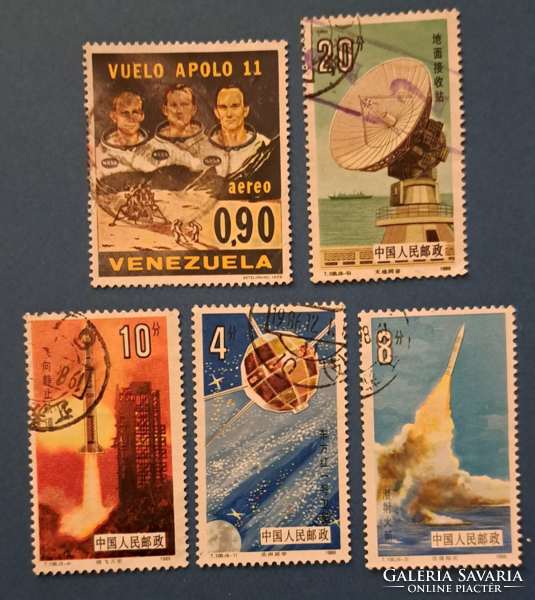 Space travel stamps are also postal clerks, a/9/8