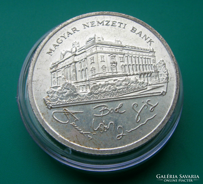 1992 - Silver 200 ft - with mnb building - in capsule