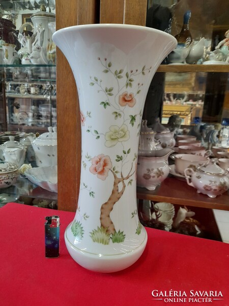 Old rare raven house impressive large vase with floral pattern hand-painted. 36 Cm.