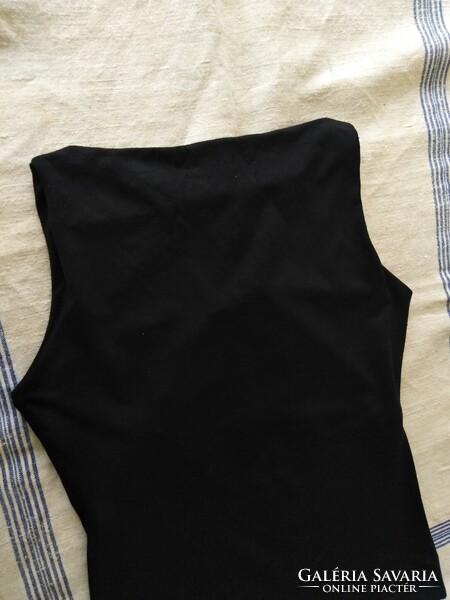 Zara - women's top, sleeveless / black