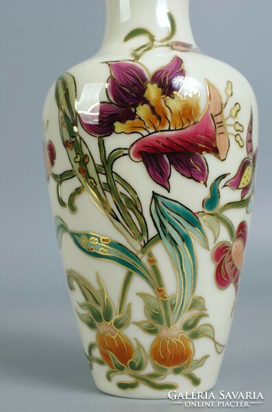 Rare Zsolnay orchid pattern vase 16cm