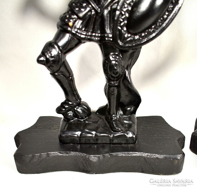 Cast iron medieval knight statue figural bookend pair!
