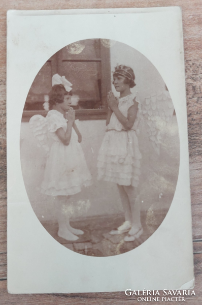 Régi vintage  Imádkozó  " angyalok" -  fekete-fehér fotó képeslap
