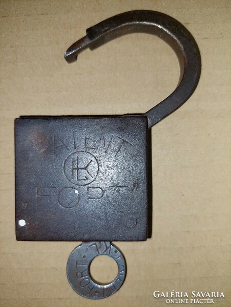 Antik PATENT FORT LK lakat, működő, eredeti kulcsával  (Akár INGYENES szállítással)