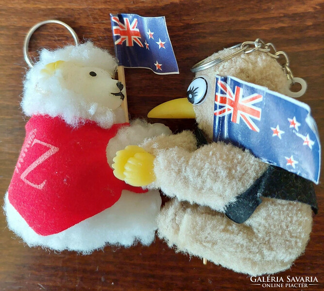 Kiwi és bárány figura, tapsolós kulcstartó, új  (Akár INGYENES szállítással)